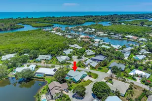 10705 SE Seabreeze Ct, Hobe Sound, FL 33455 - Photo 9