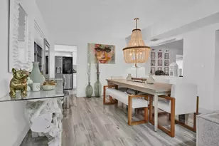 27 NE 18th St, Homestead, FL 33030 - Photo 11