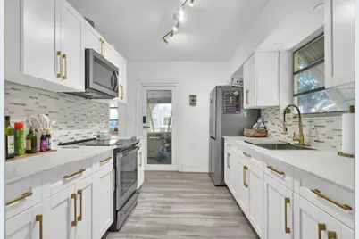 27 NE 18th Street, Homestead, FL 33030 - Photo 1