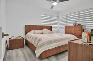 27 NE 18th St, Homestead, FL 33030 - Photo 5