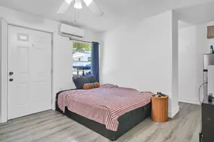 27 NE 18th St, Homestead, FL 33030 - Photo 31