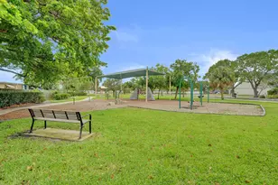 307 SE 14th Pl, Deerfield Beach, FL 33441 - Photo 29