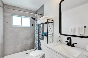 307 SE 14th Pl, Deerfield Beach, FL 33441 - Photo 21