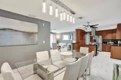 307 SE 14th Place, Deerfield Beach, FL 33441 - Photo 7