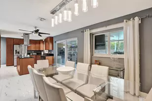 307 SE 14th Pl, Deerfield Beach, FL 33441 - Photo 7