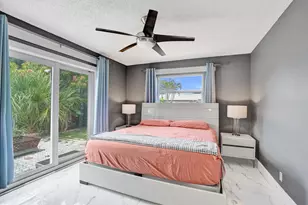 307 SE 14th Pl, Deerfield Beach, FL 33441 - Photo 15