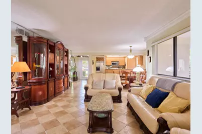 563 Brackenwood Place, Palm Beach Gardens, FL 33418 - Photo 9