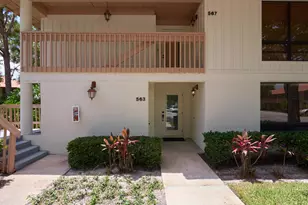 563 Brackenwood Pl, Palm Beach Gardens, FL 33418 - Photo 21