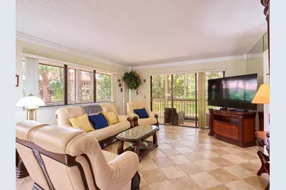 563 Brackenwood Place, Palm Beach Gardens, FL 33418 - Photo 5