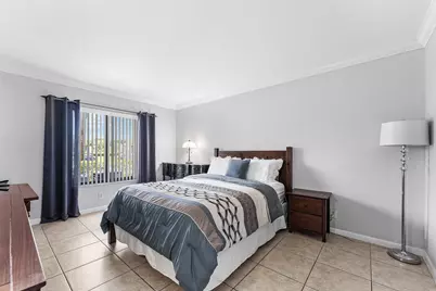 1108 Green Pine Boulevard #E1, West Palm Beach, FL 33409 - Photo 13