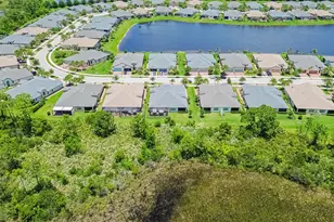 12860 SW Lake Fern Cir, Port Saint Lucie, FL 34987 - Photo 31