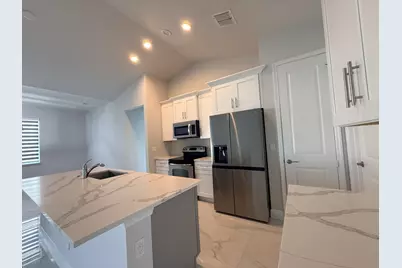 5673 NW Whitecap Road, Port Saint Lucie, FL 34986 - Photo 11