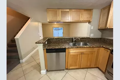 2589 NE 15th Street, Pompano Beach, FL 33062 - Photo 17