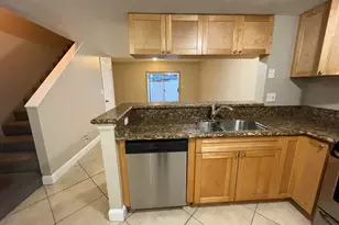 2589 NE 15th St, Pompano Beach, FL 33062 - Photo 17