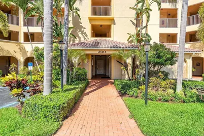 300 Uno Lago Drive #304, Juno Beach, FL 33408 - Photo 3