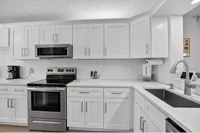 10187 Mangrove Drive #201, Boynton Beach, FL 33437 - Photo 15