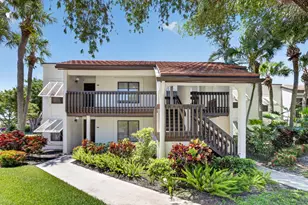 10187 Mangrove Dr, Boynton Beach, FL 33437 - Photo 1