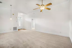966 E 13th Square, Vero Beach, FL 32960 - Photo 3