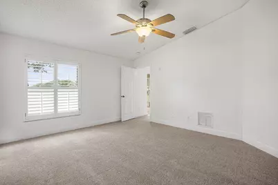 966 E 13th Square, Vero Beach, FL 32960 - Photo 19