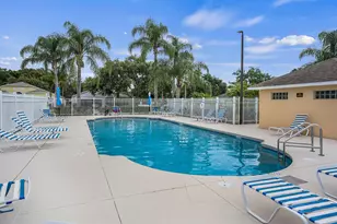 966 E 13th Square, Vero Beach, FL 32960 - Photo 31
