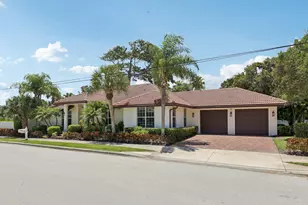15 Wellesley Dr, Lake Worth Beach, FL 33460 - Photo 3