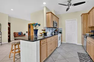 459 NE 1st Ave, Deerfield Beach, FL 33441 - Photo 15