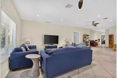 459 NE 1st Avenue, Deerfield Beach, FL 33441 - Photo 17