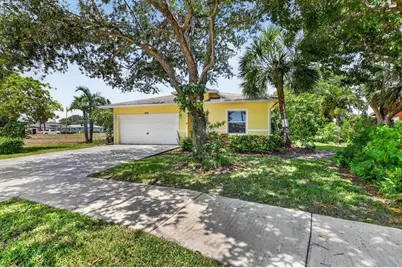 459 NE 1st Avenue, Deerfield Beach, FL 33441 - Photo 3