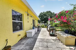 459 NE 1st Ave, Deerfield Beach, FL 33441 - Photo 43