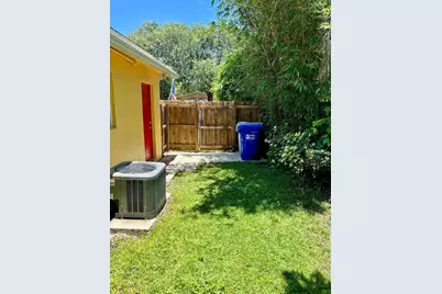 231 NE 24th Avenue #1, Pompano Beach, FL 33064 - Photo 3