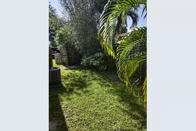 231 NE 24th Street #1, Pompano Beach, FL 33064 - Photo 9