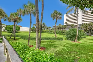 3400 N Ocean Dr, Singer Island, FL 33404 - Photo 35