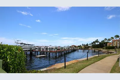 117 Yacht Club Way #Unit 110, Hypoluxo, FL 33462 - Photo 25