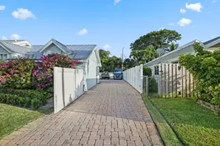 418 Oyster Rd, North Palm Beach, FL 33408 - Photo 5