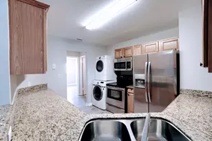 3401 NW 44th St, Lauderdale Lakes, FL 33309 - Photo 15
