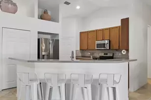 2473 SE Sidonia St, Port Saint Lucie, FL 34952 - Photo 5