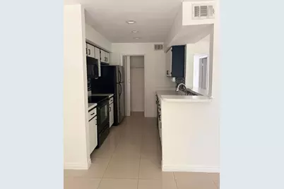 815 West Boynton Beach Boulevard #15-103, Boynton Beach, FL 33426 - Photo 9