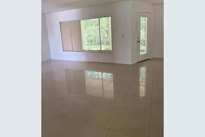 815 West Boynton Beach Boulevard #15-103, Boynton Beach, FL 33426 - Photo 3