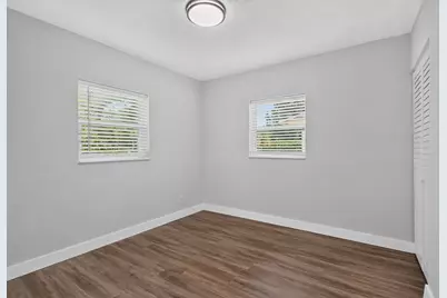 540 NE 61st Court, Oakland Park, FL 33334 - Photo 21