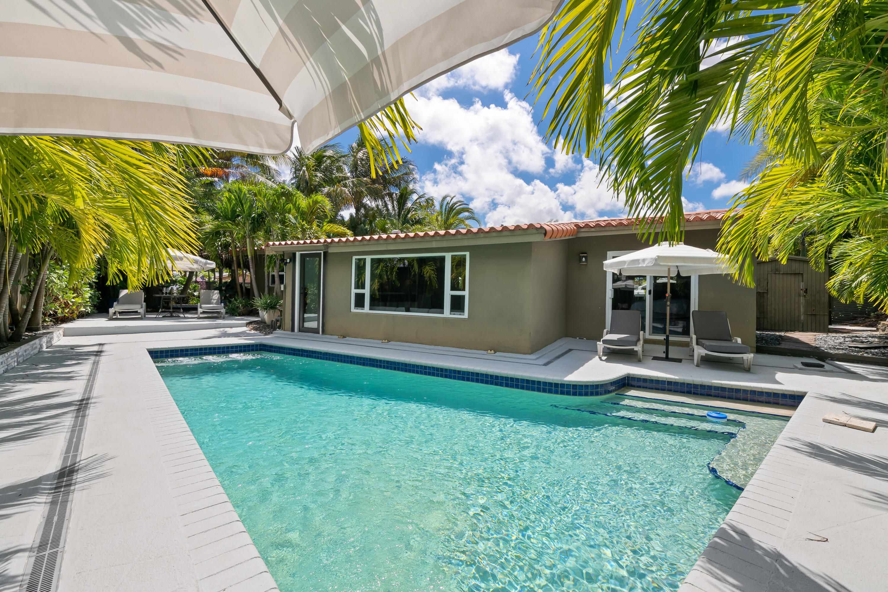 5210 NE 17th Terrace - 5210 NE 17th Terrace, Fort Lauderdale, FL 33334 Luxury Property | Jose Angel Pina