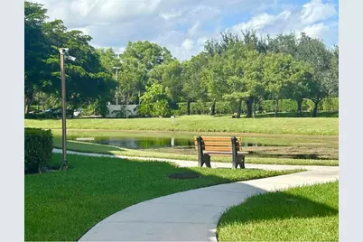 400 N Crestwood Ct Court N #417, Royal Palm Beach, FL 33411 - Photo 23