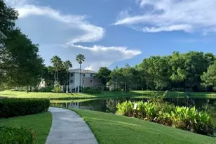 400 N Crestwood Ct Ct N, Royal Palm Beach, FL 33411 - Photo 37