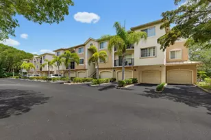 400 N Crestwood Ct Ct N, Royal Palm Beach, FL 33411 - Photo 1
