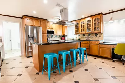 10670 NW 42nd Drive, Coral Springs, FL 33065 - Photo 41