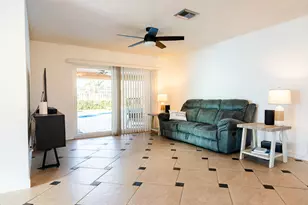 10670 NW 42nd Dr, Coral Springs, FL 33065 - Photo 35