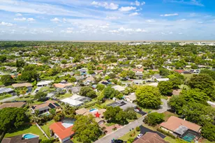 10670 NW 42nd Dr, Coral Springs, FL 33065 - Photo 63