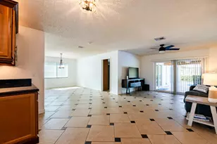 10670 NW 42nd Dr, Coral Springs, FL 33065 - Photo 37