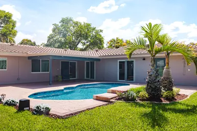 10670 NW 42nd Drive, Coral Springs, FL 33065 - Photo 13