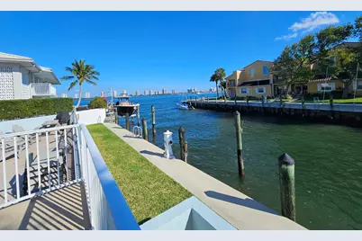 120 Lehane Terrace #109, North Palm Beach, FL 33408 - Photo 1