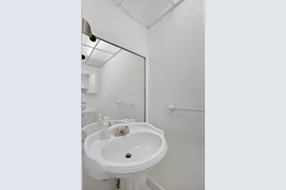 11556 NW 1st Street, Plantation, FL 33325 - Photo 3